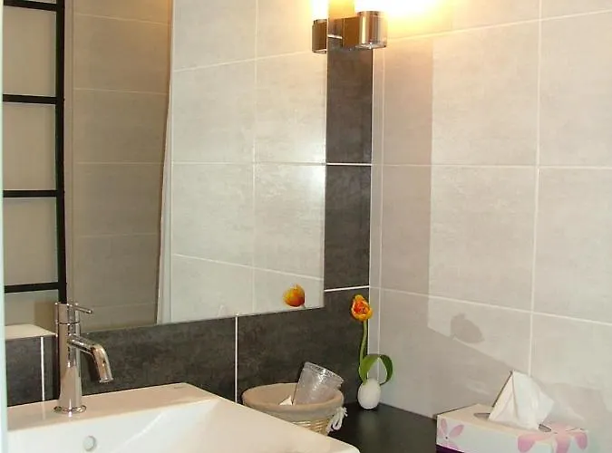 Bed & Breakfast Les Enselmes Montagnieu (Ain)